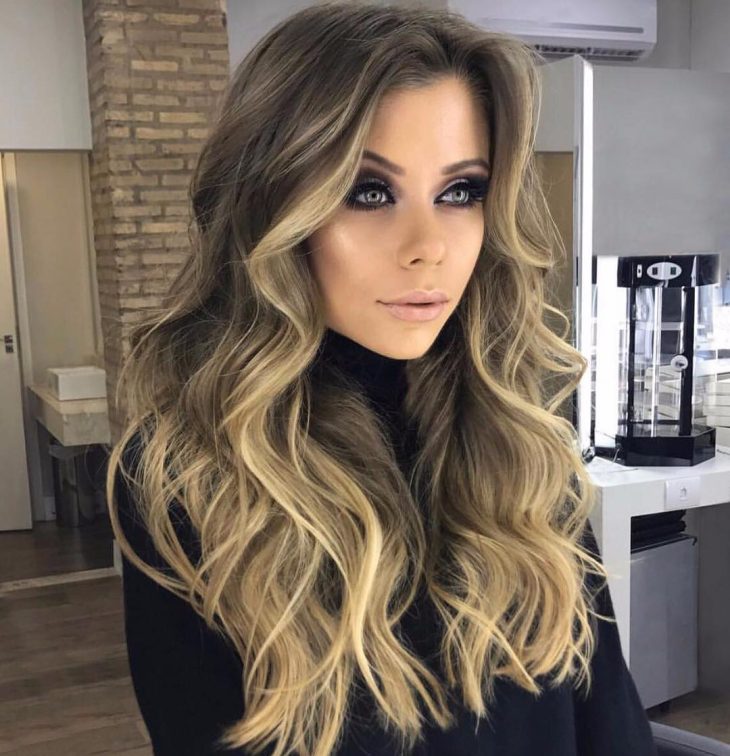 Dicas de visagismo para valorizar cada traço do rosto oval