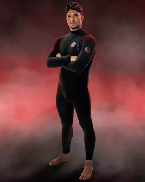 Rip Curl Flashbomb vs E-Bomb: Qual Roupa de Borracha é Melhor para Você?