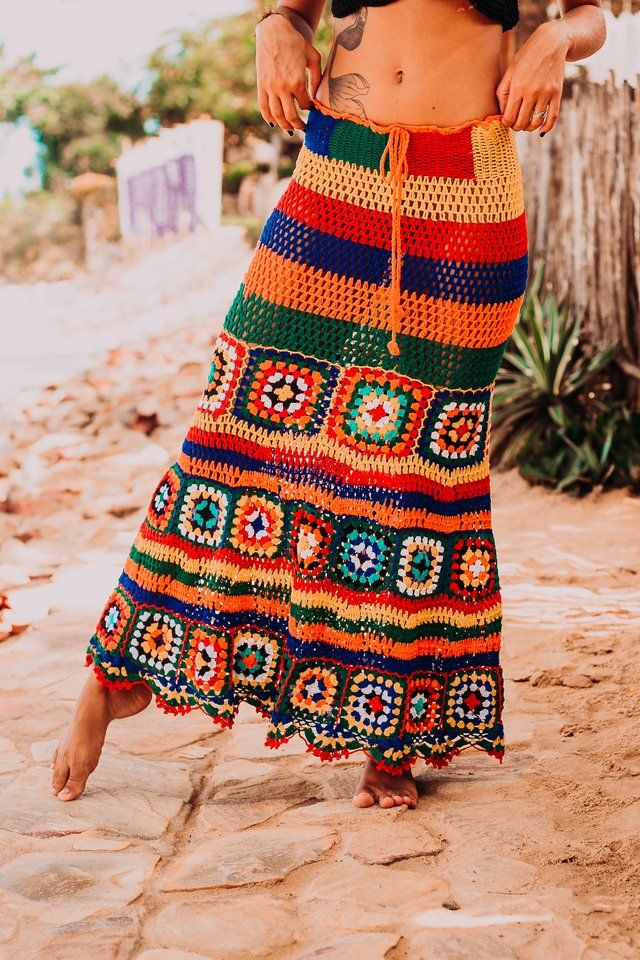 saias de crochê coloridas para verão