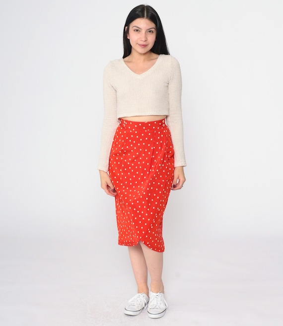 Como combinar saia tulipa para o trabalho