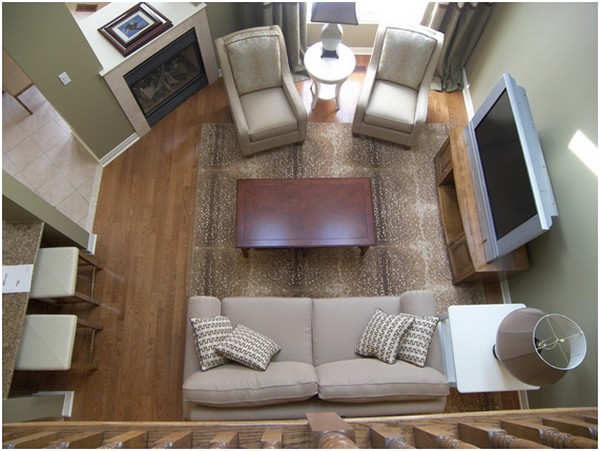 sala de estar pequena e moderna