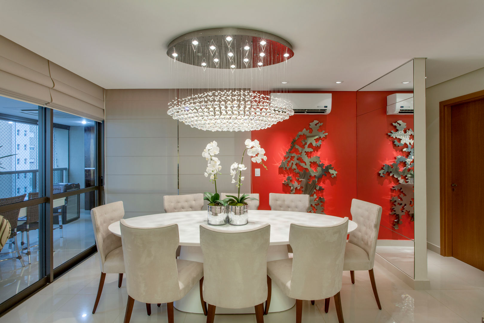 mesa de jantar redonda vs oval qual escolher