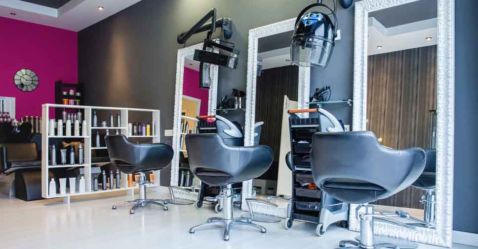 Como Escolher o Salão de Beleza Ideal: Dicas Essenciais de Higiene e Qualificação
