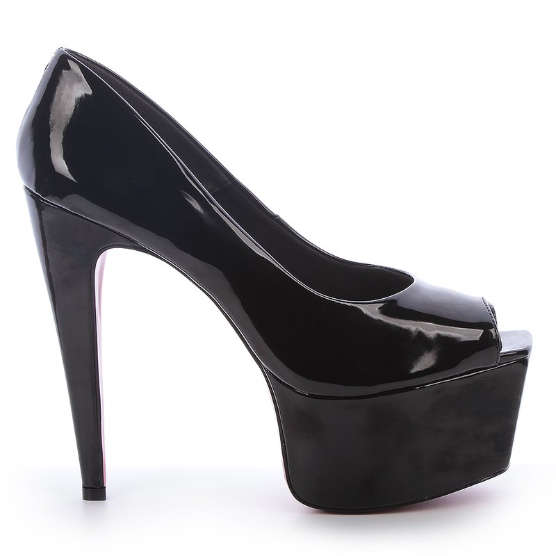 Como Combinar Salto Agulha com Jeans: Dicas de Estilo Hi-Lo