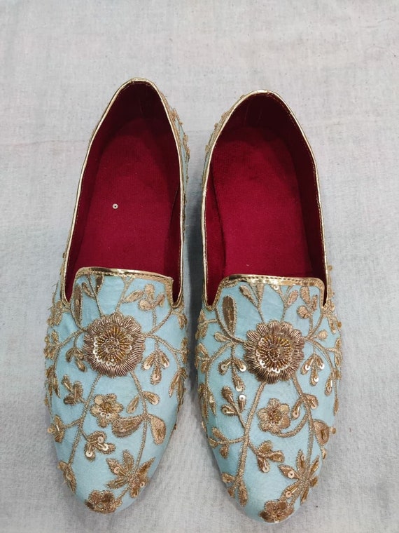 A História e o Futuro dos Bordados na Moda Calçadista