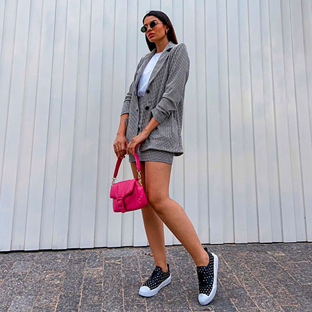 sapato preto feminino bico fino