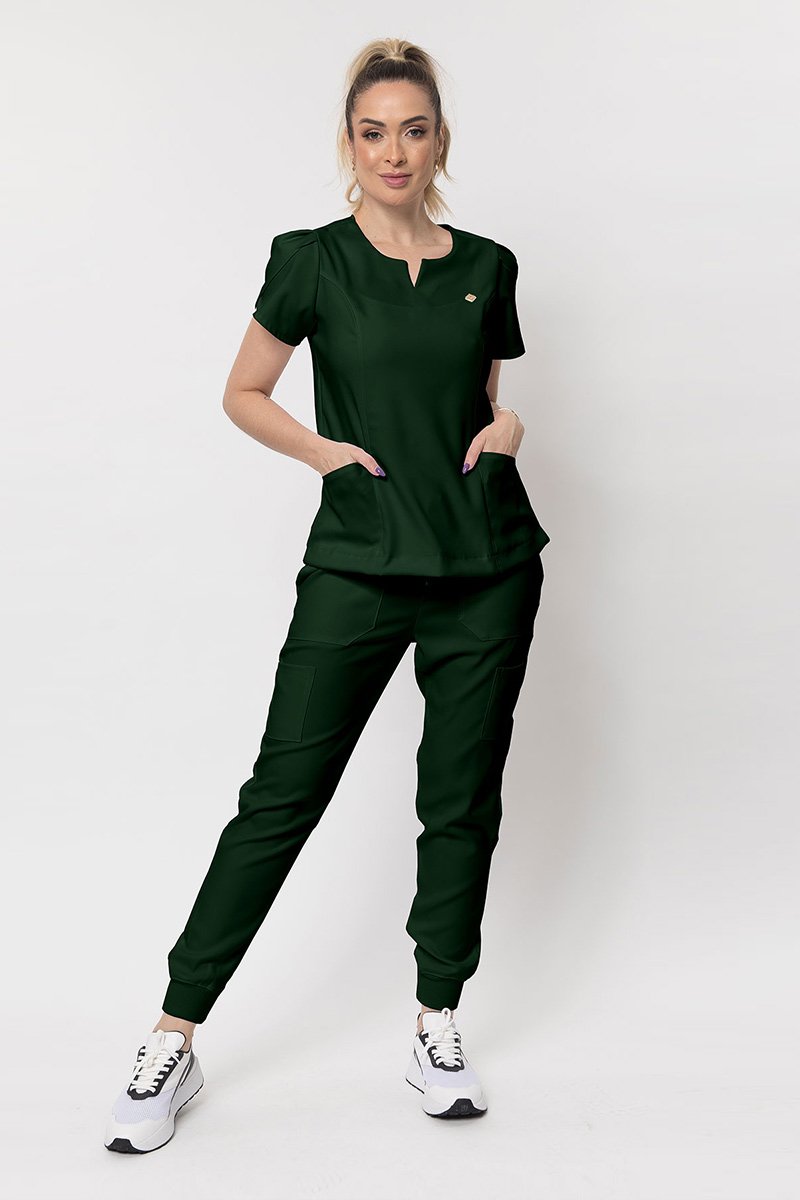 Scrub feminino com proteção UV50+
