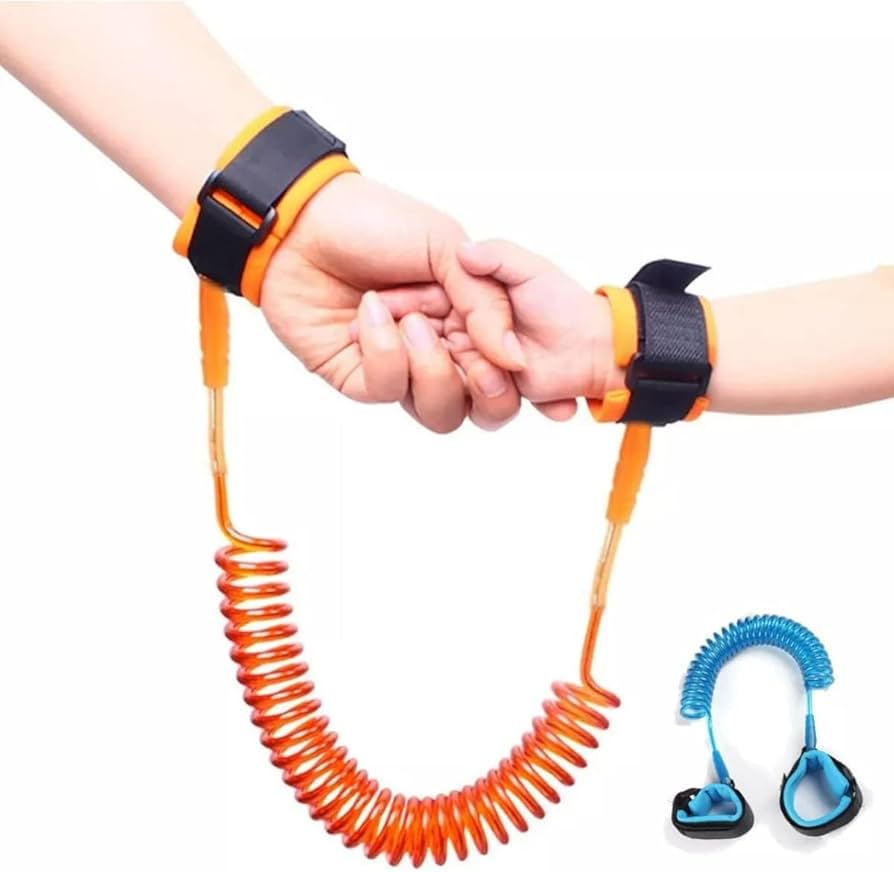 Guia Completo: Como Adaptar Sua Casa para a Segurança de Crianças; A Importância da Cadeirinha: Tudo Sobre Dispositivos de Retenção Infantil no Trânsito; Navegação Segura: Ferramentas e Dicas de Controle Parental para Proteger Seus Filhos Online; Além do Básico: Estratégias Lúdicas para Ensinar Autoproteção às Crianças; Acidentes Infantis: Estatísticas