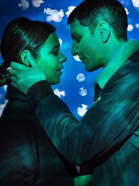 5 ideias de títulos:
1. As 10 Melhores Séries de Romance na Netflix para Maratonar
2. K-Dramas Românticos que Vão Te Conquistar na Netflix
3. Dramas de Época na Netflix: Amor e Intriga em Outros Tempos
4. Comédias Românticas Leves para Alegrar seu Dia na Netflix
5. Séries de Romance na Netflix: De Clássicos a Novidades