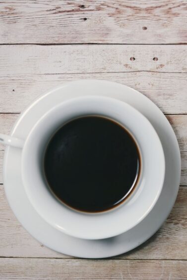 Shampoo de Cafeína: Guia Completo sobre Crescimento e Queda Capilar