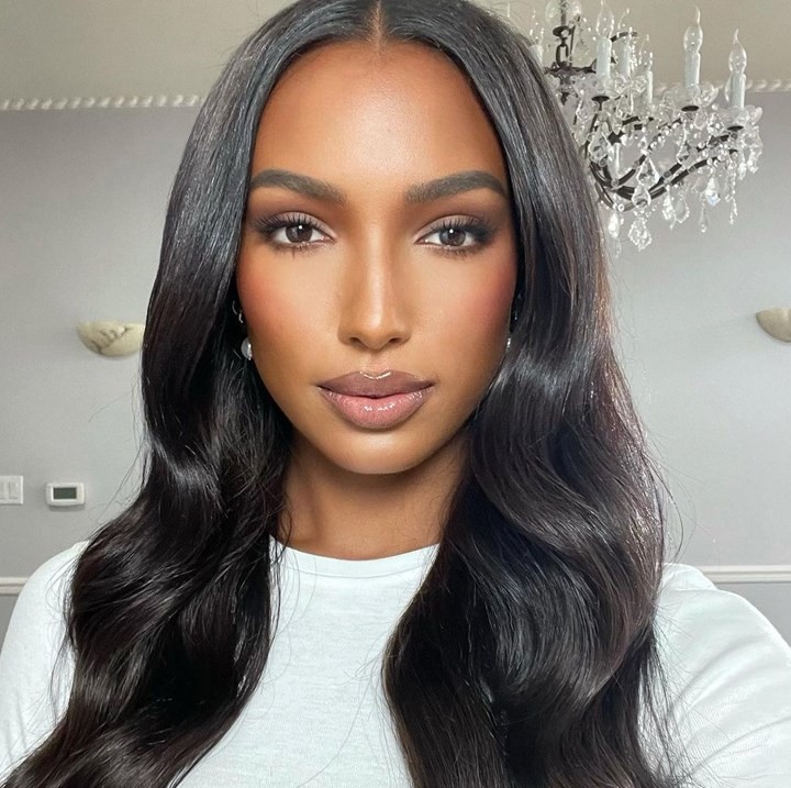 Soft Glam: Tendência Destaca Make Glamourosa, Mas Sem