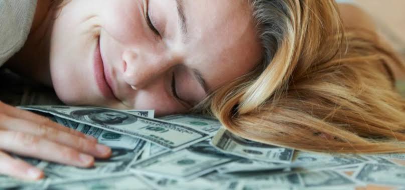 Numerologia dos Sonhos: Como o Número 10 Influencia Suas Metas Financeiras