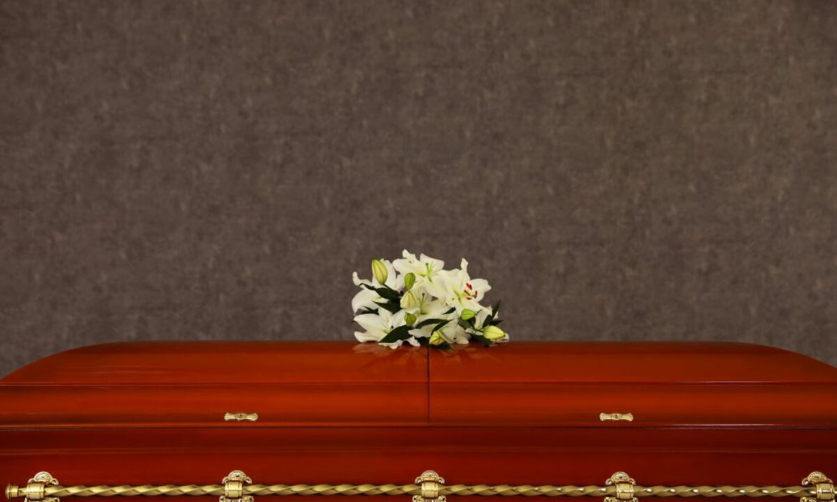 Como a Psicologia Explica Sonhos com Objetos Fechados e Segredos