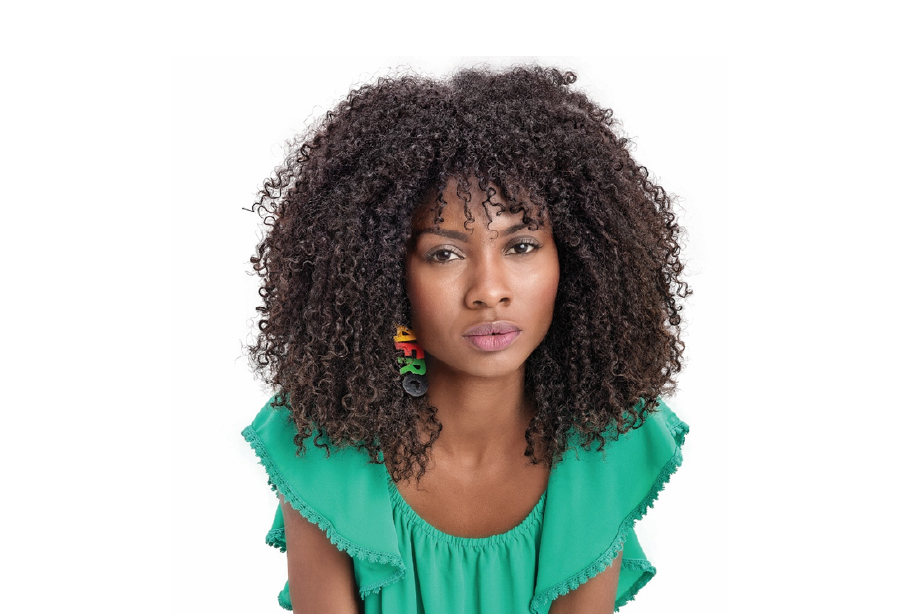 sonhar com cabelo grande e cacheado