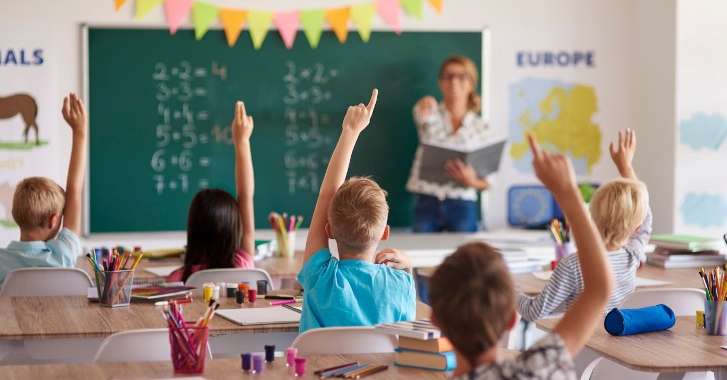 Como a psicologia explica os sonhos com escola na vida adulta