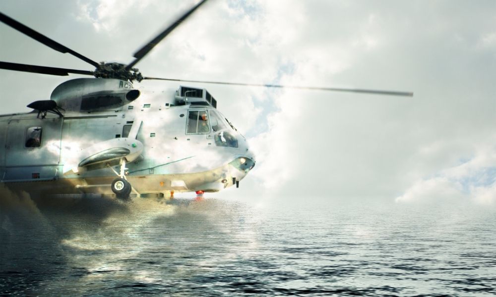 Sonhei que estava pilotando um helicóptero caindo: o que isso revela?