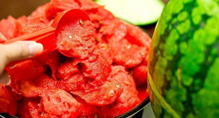 sonhar com melancia podre