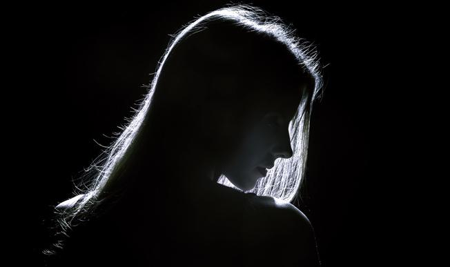 sonhar com uma mulher desconhecida