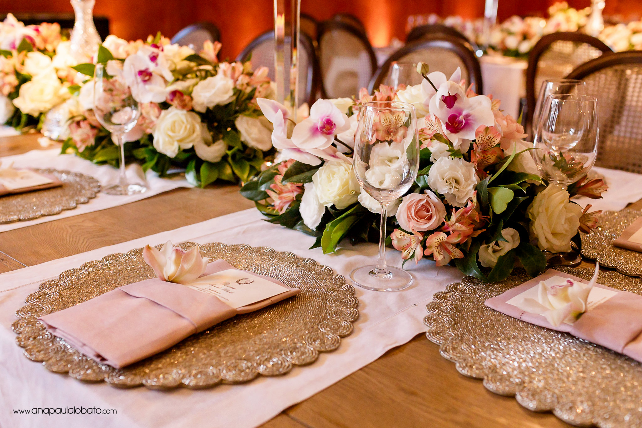 DIY Sousplat para Casamento: Ideias Econômicas e Criativas