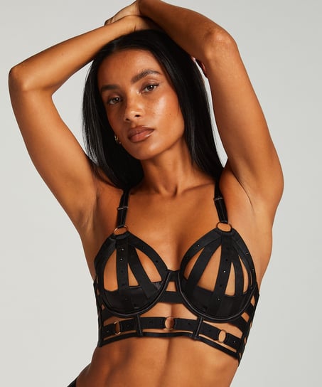 Guia Completo: Como Escolher o Strappy Bra Ideal para Cada Ocasião