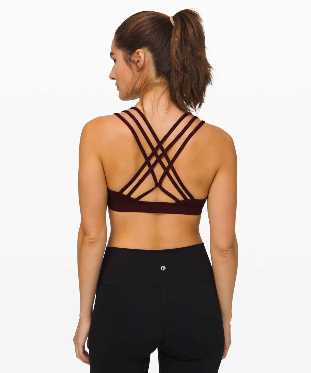 Mitos e Verdades sobre a Sustentação do Strappy Bra