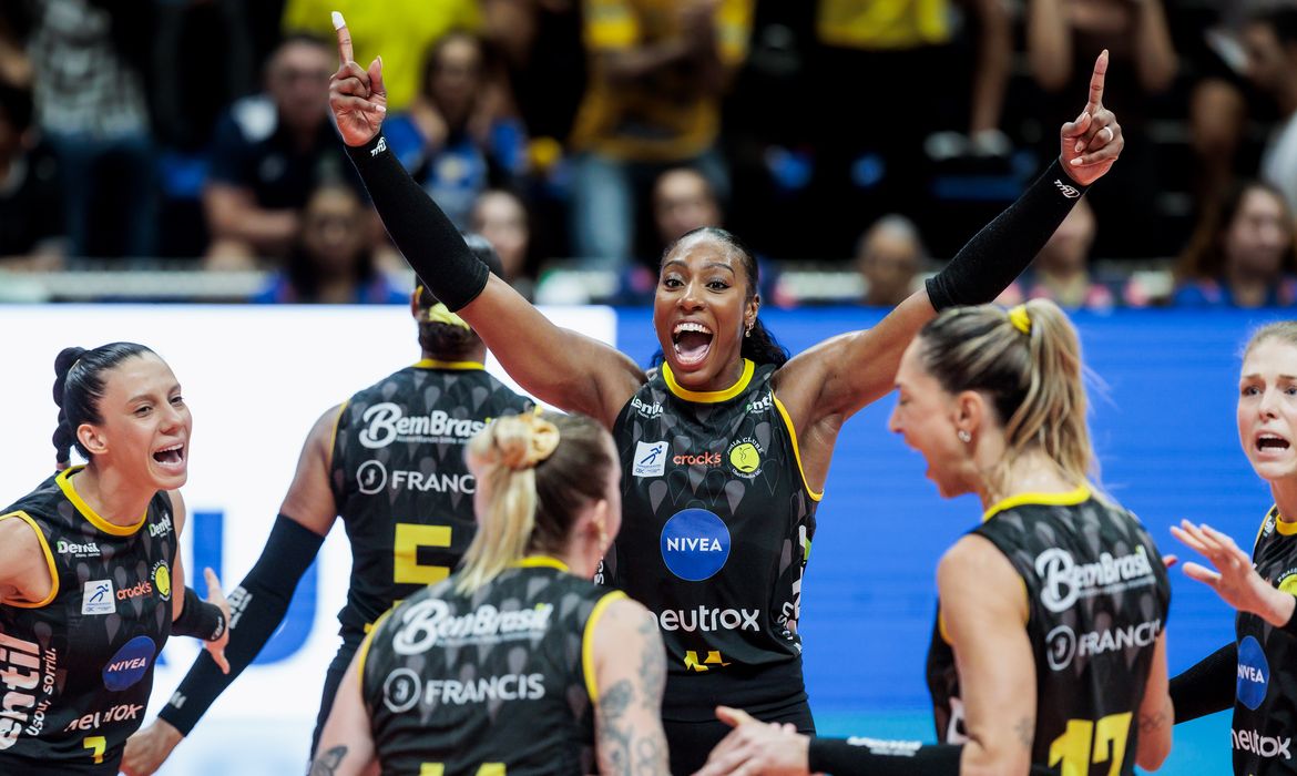 Adenízia: A MVP do Sul-Americano de Clubes 2025 e Seu Impacto no Vôlei Brasileiro