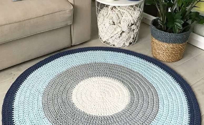 erros comuns usar tapete redondo sala