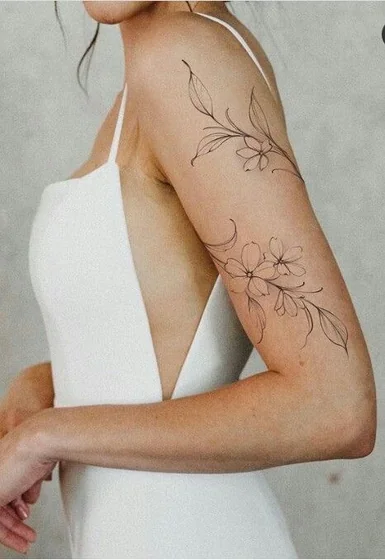 tatto feminina
