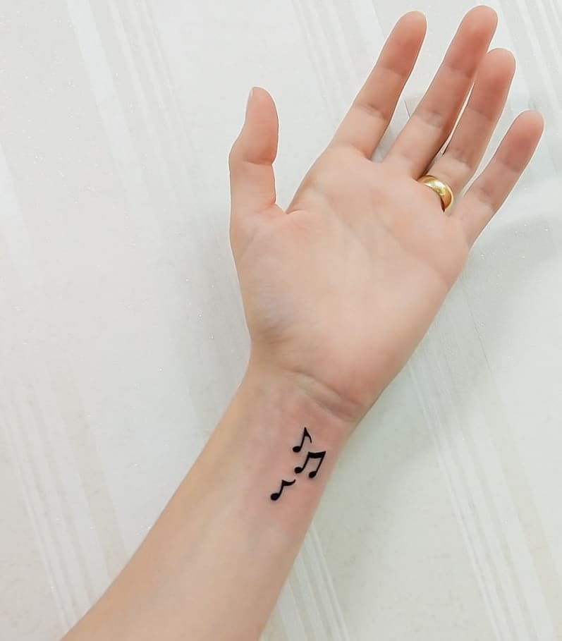 Tattoo Feminina Pequena