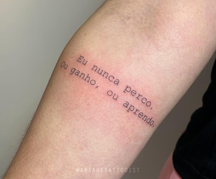 tatuagem bíblica masculina