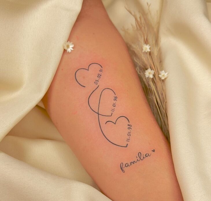 tatuagem de corações para filhas