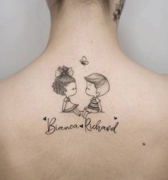tatuagem casal com símbolos filhos
