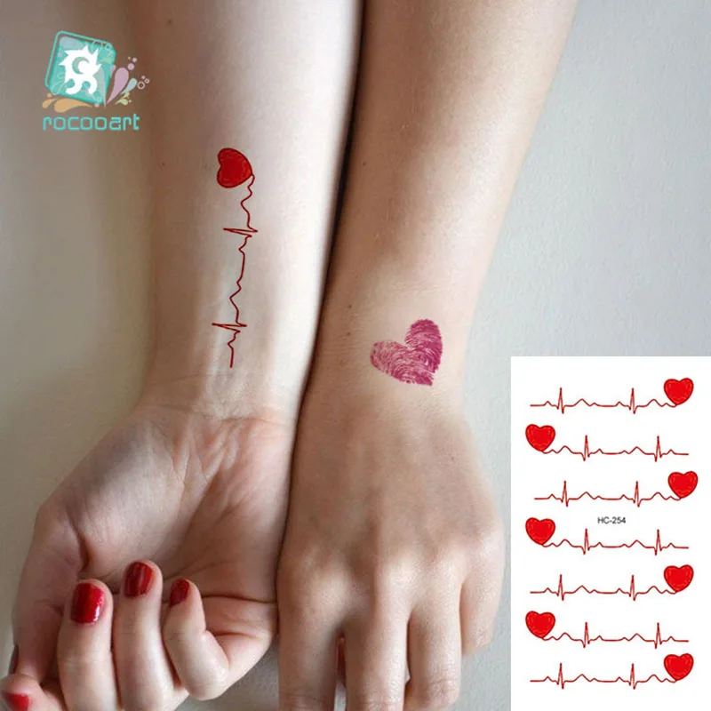 Tatuagens de Família: Homenagens com 3 Corações e Iniciais