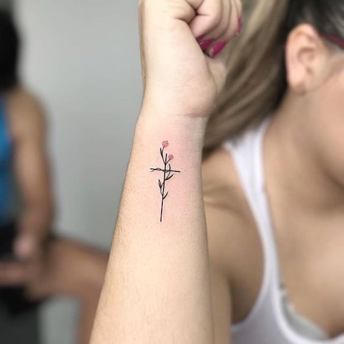 tatuagem 7cm feminina antebraço