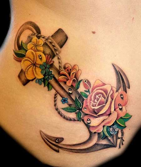 tatuagem âncora costela