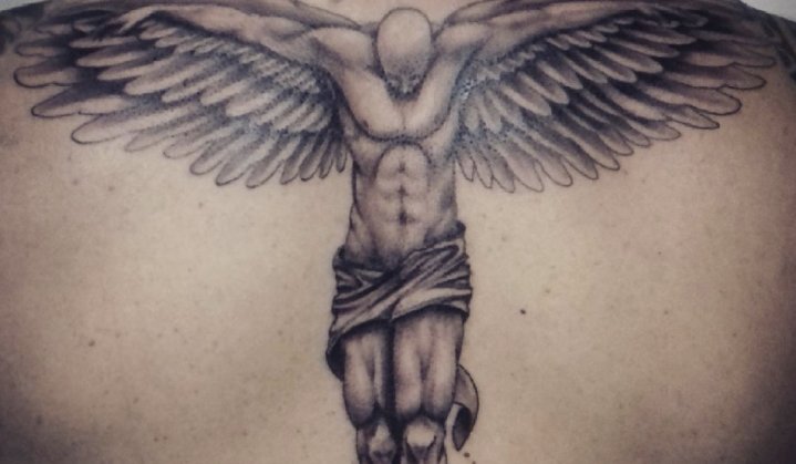 tatuagem de anjo pequena