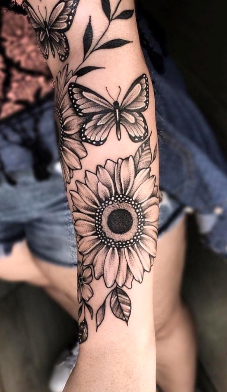 tatuagem floral antebraço feminina