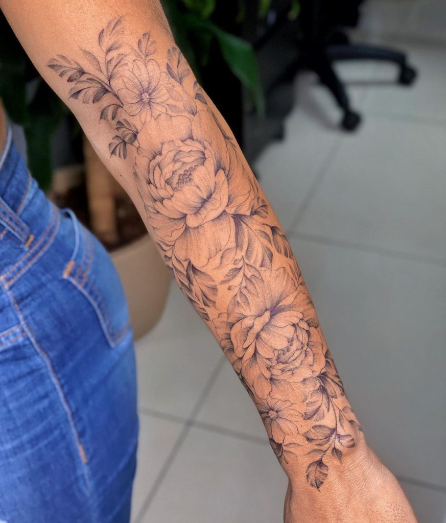 tatuagem minimalista antebraço feminina