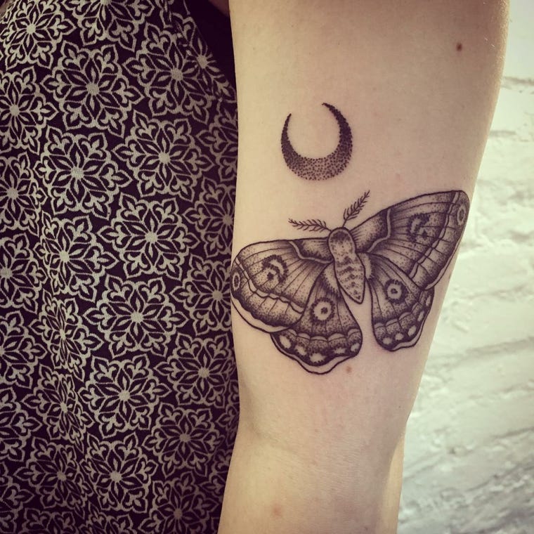 Desvendando a Polêmica: Tatuagem de Borboleta é Realmente uma 'Red Flag'?