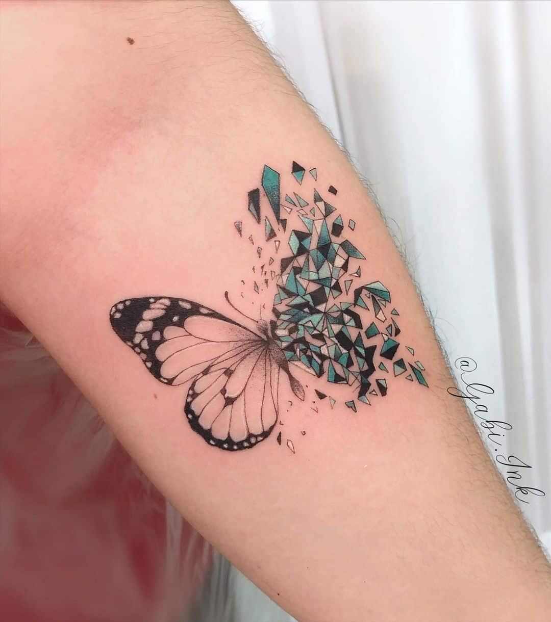 Tatuagem de Borboleta: Guia Completo de Estilos e Locais para Tatuar
