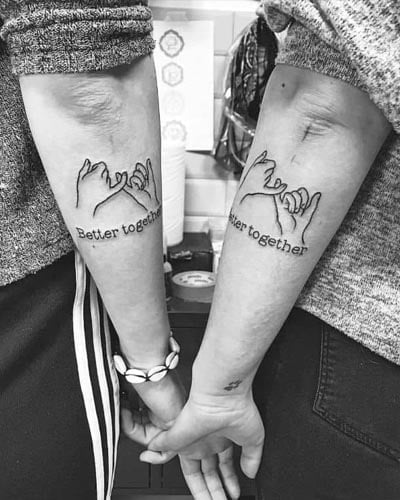 tatuagem de casal moderna