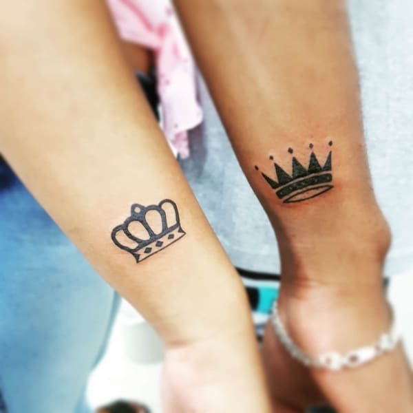tatuagem de coroa masculina