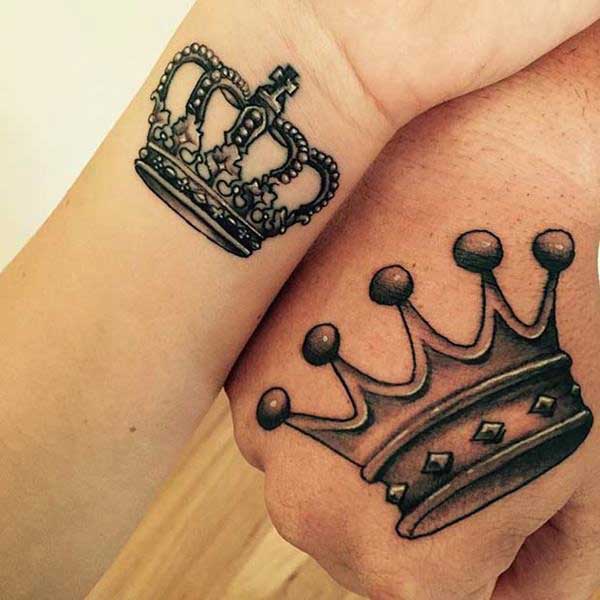 tatuagem de coroa de louros