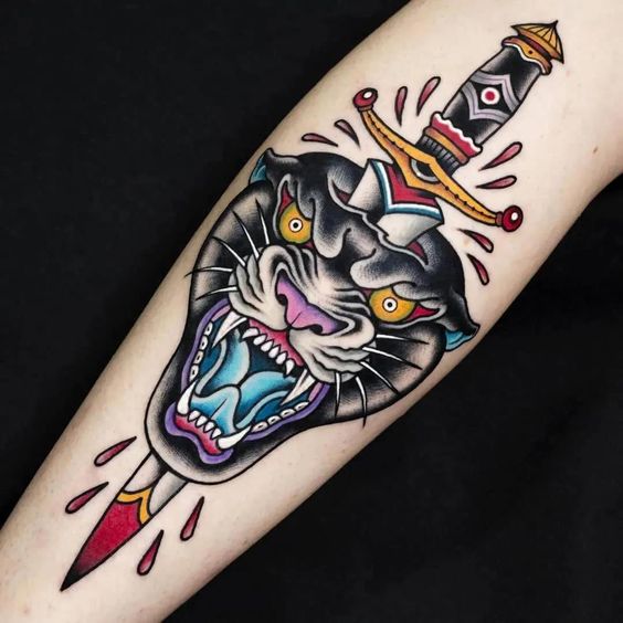 tatuagem pantera realista feminina