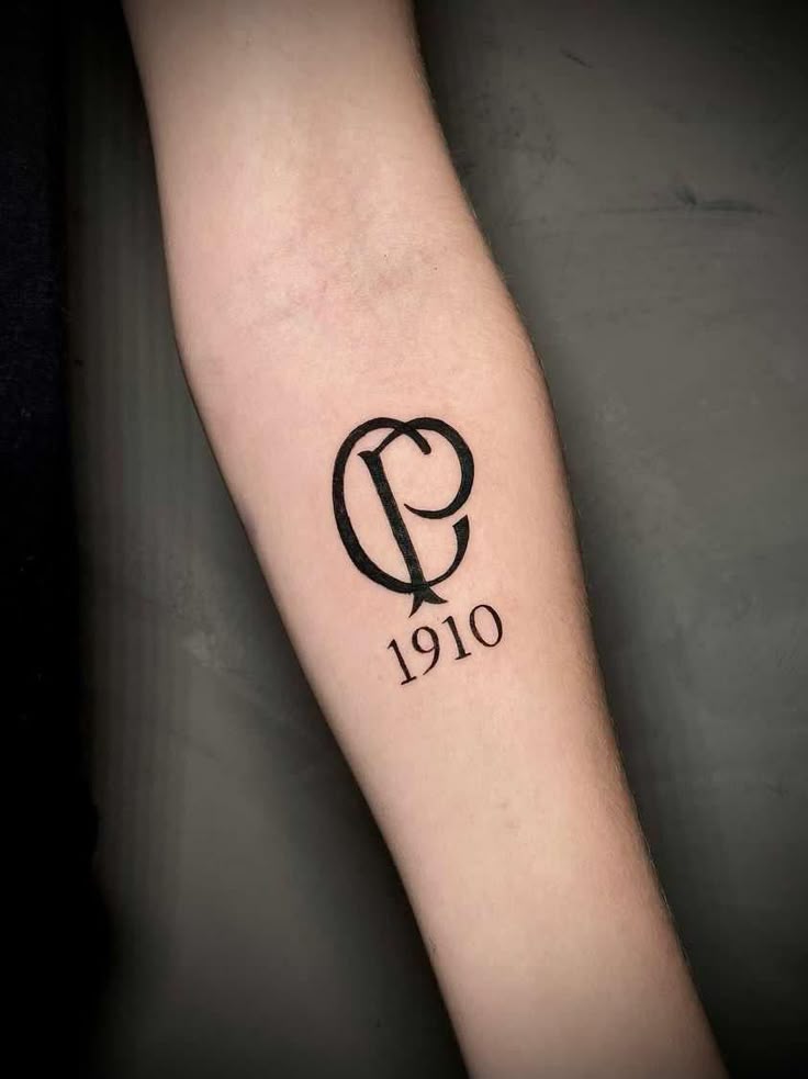 tatuagem corinthians braço