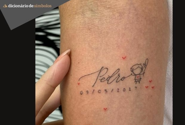 Fineline ou Realismo? Descubra o Melhor Estilo para Sua Tatuagem de Homenagem ao Filho