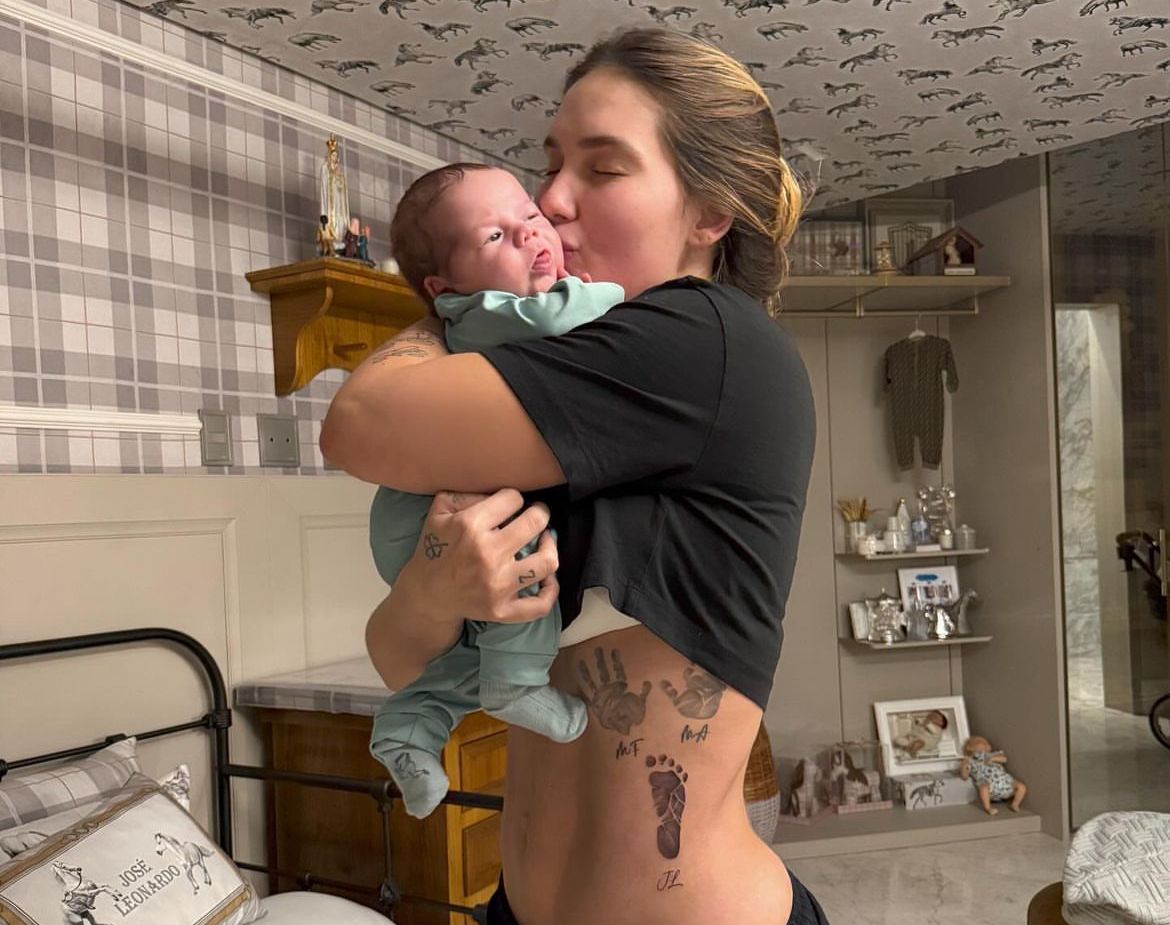 Tatuagens de Pezinho e Mãozinha: Ideias Criativas para Marcar o Amor Pelo Seu Bebê