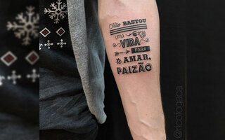 tatuagem com assinatura do pai