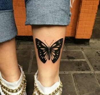 tatuagem panturrilha feminina geométrica