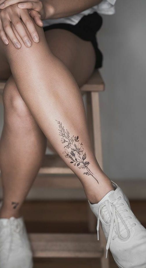 tatuagem feminina perna animais